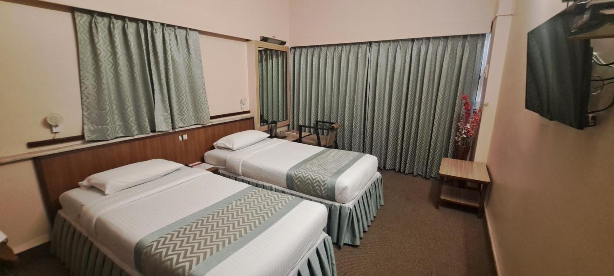 Hotel Swaroop Pune Eksteriør billede