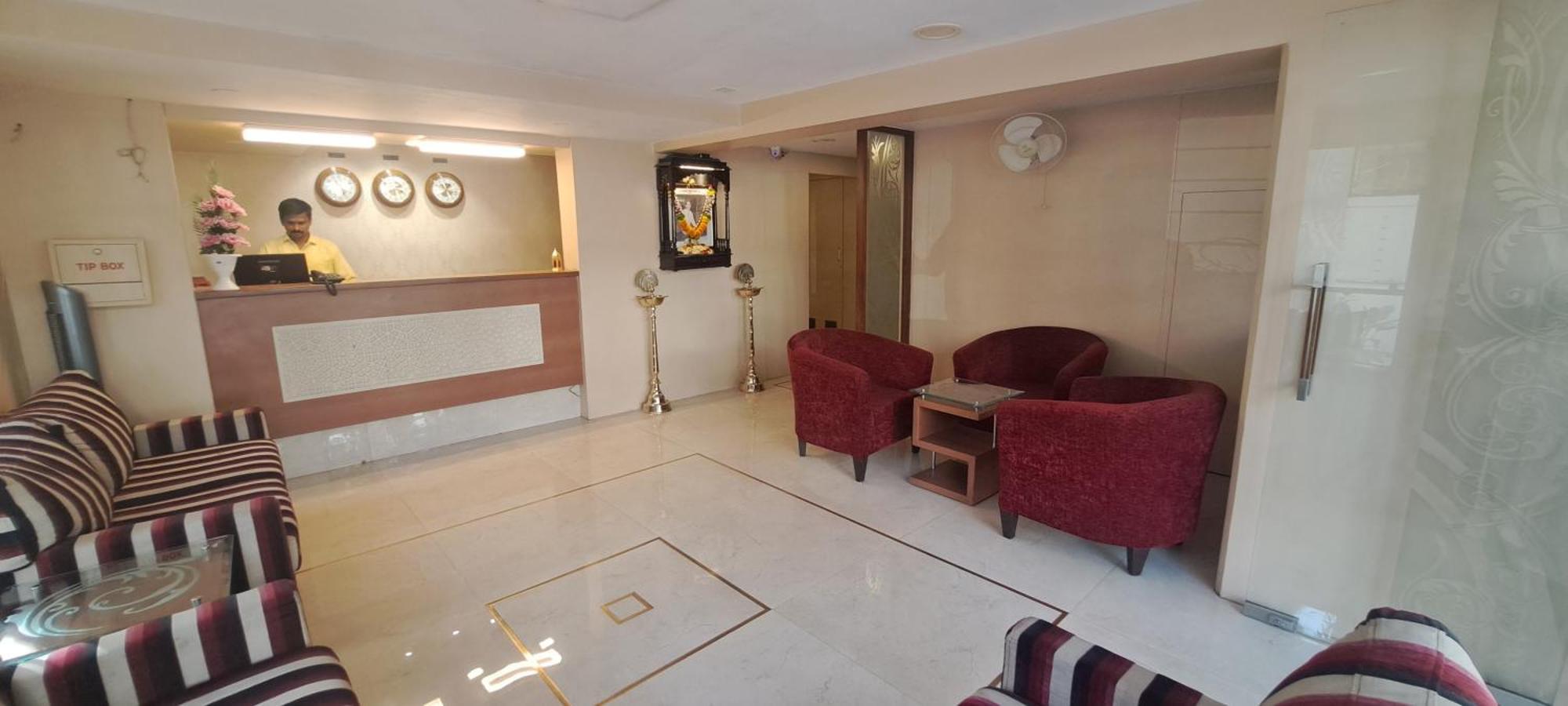 Hotel Swaroop Pune Eksteriør billede
